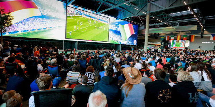 Public Viewing am Nürburgring: Fußball-Emotionen im Sommer 2024