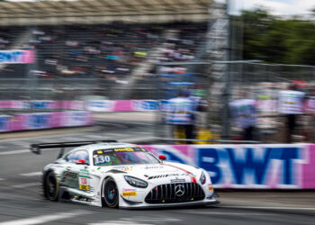 Maro Engel setzt Bestmarke am Norisring: Spannender Auftakt ins DTM-Wochenende