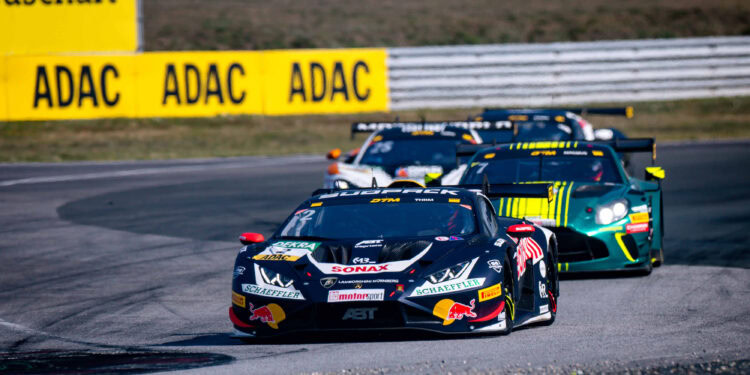 Preining führt DTM-Testauftakt in Oschersleben an