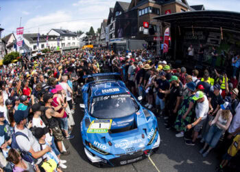 Racing Day in Adenau begeistert mit PS-Show